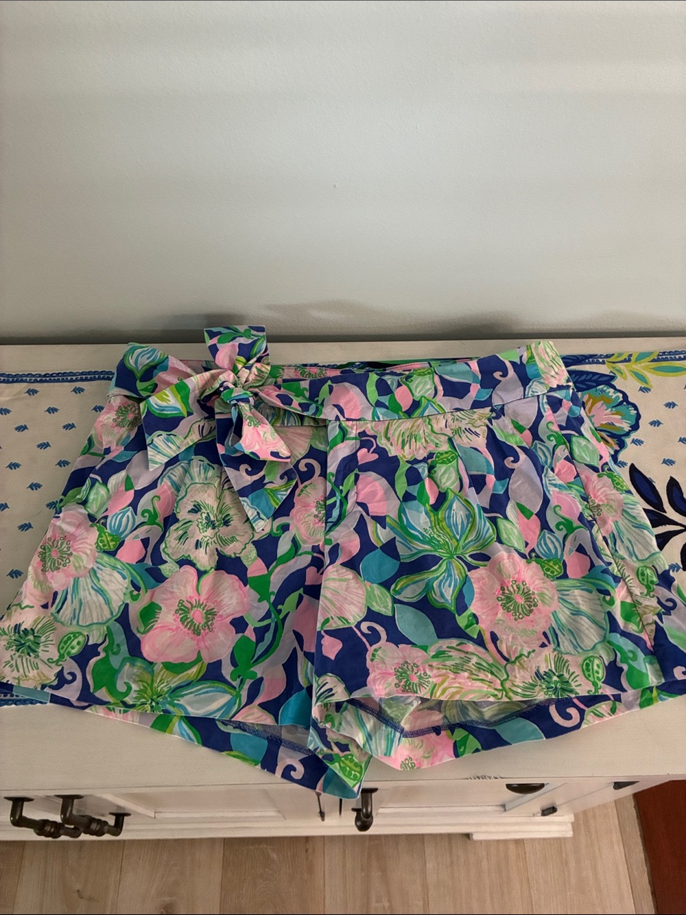 Lilly Pulitzer Blue Floral Tie-Waist Shorts